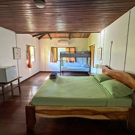 El Clan Hostel Puerto Viejo de Talamanca Eksteriør billede