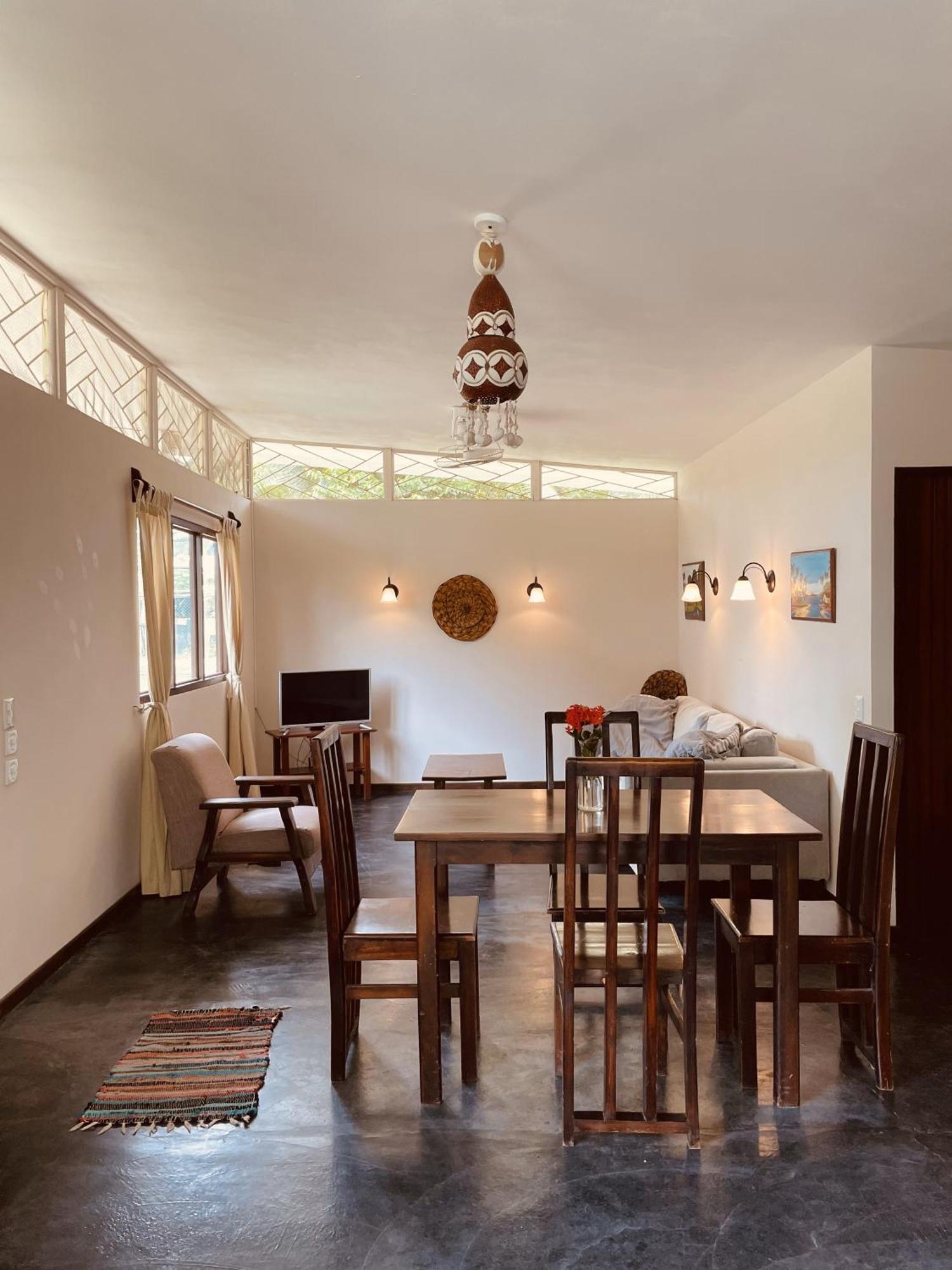 El Clan Hostel Puerto Viejo de Talamanca Eksteriør billede