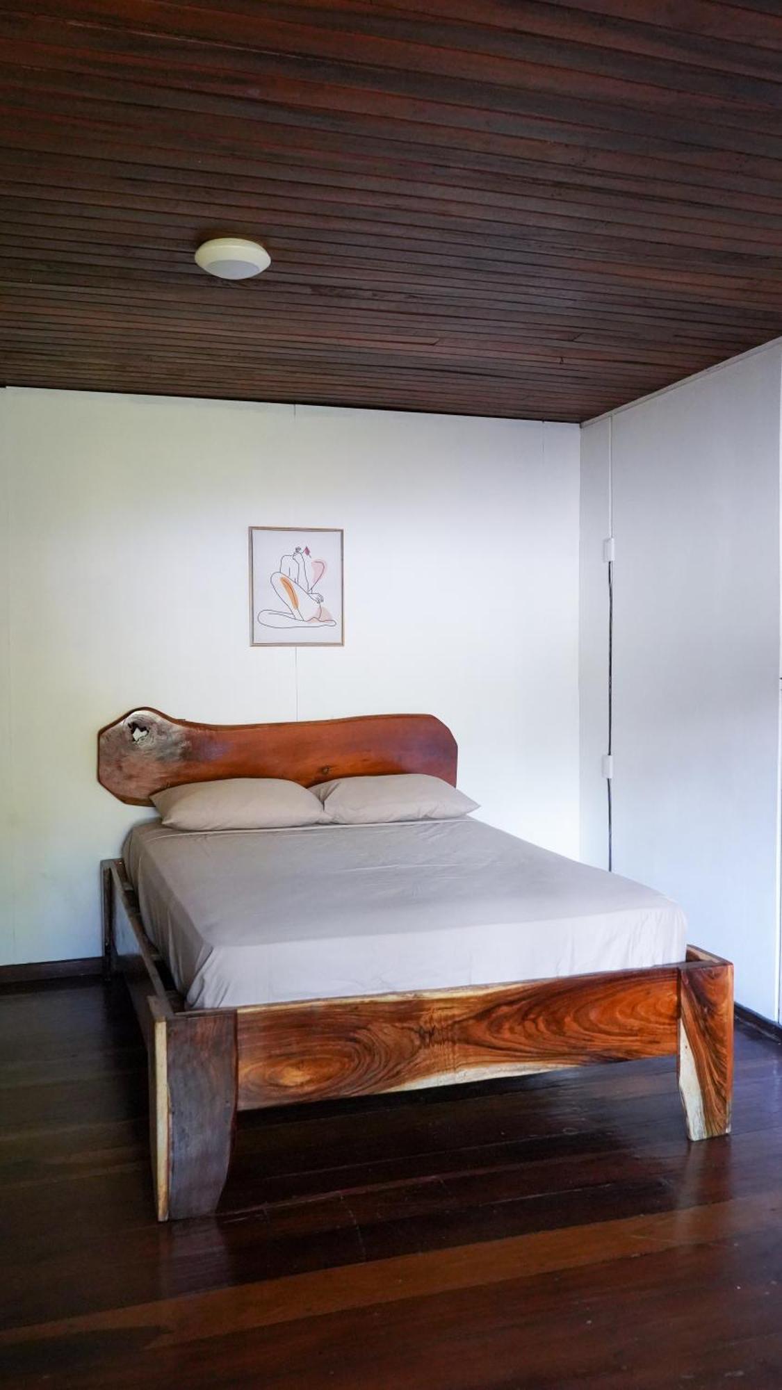 El Clan Hostel Puerto Viejo de Talamanca Eksteriør billede