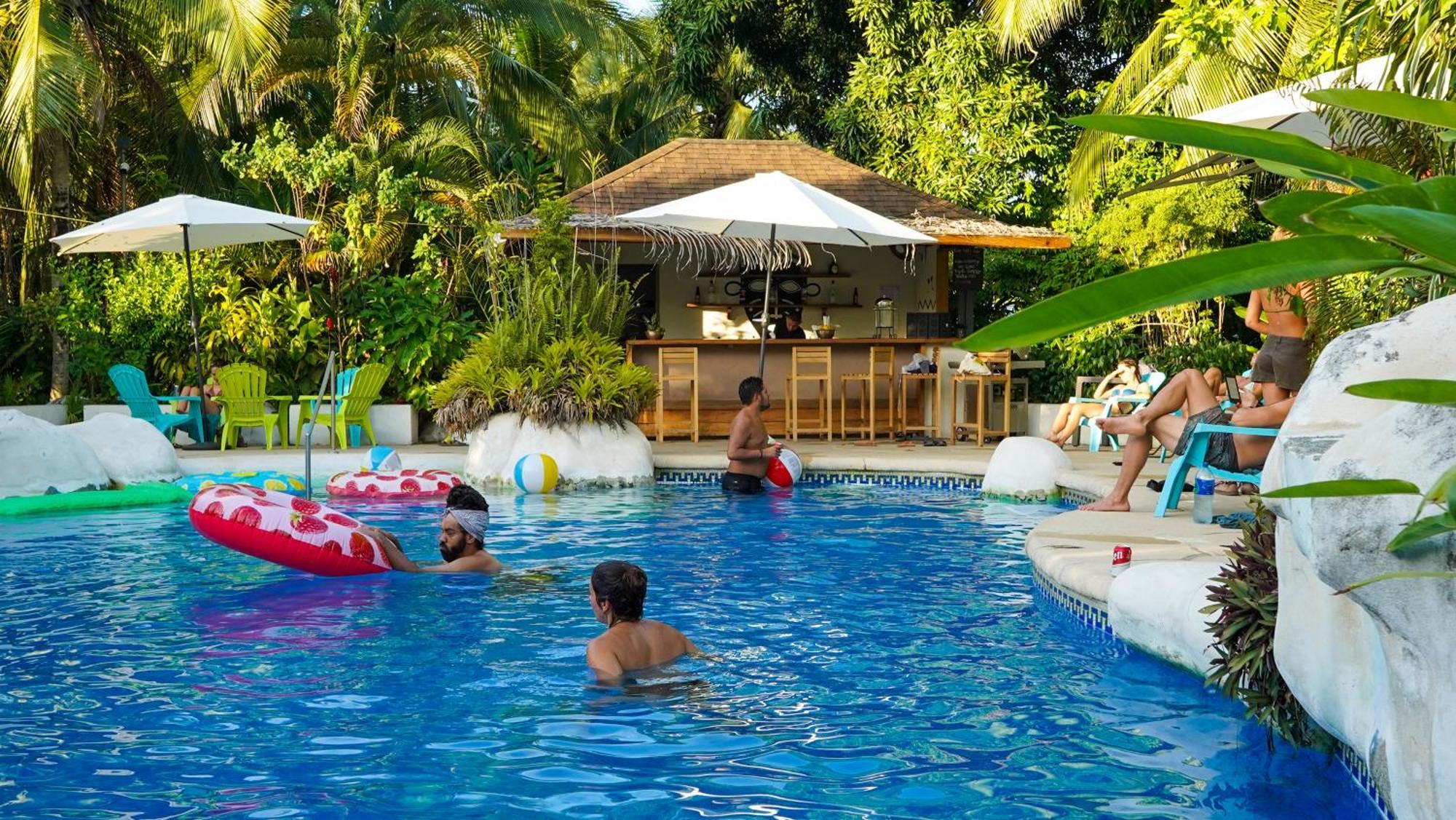 El Clan Hostel Puerto Viejo de Talamanca Eksteriør billede
